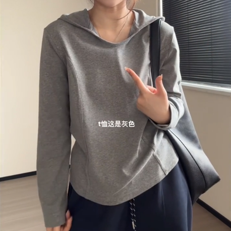 大码秋冬连帽长袖t恤女胖mm鱼骨显瘦打底衫内搭上衣时尚休闲百搭