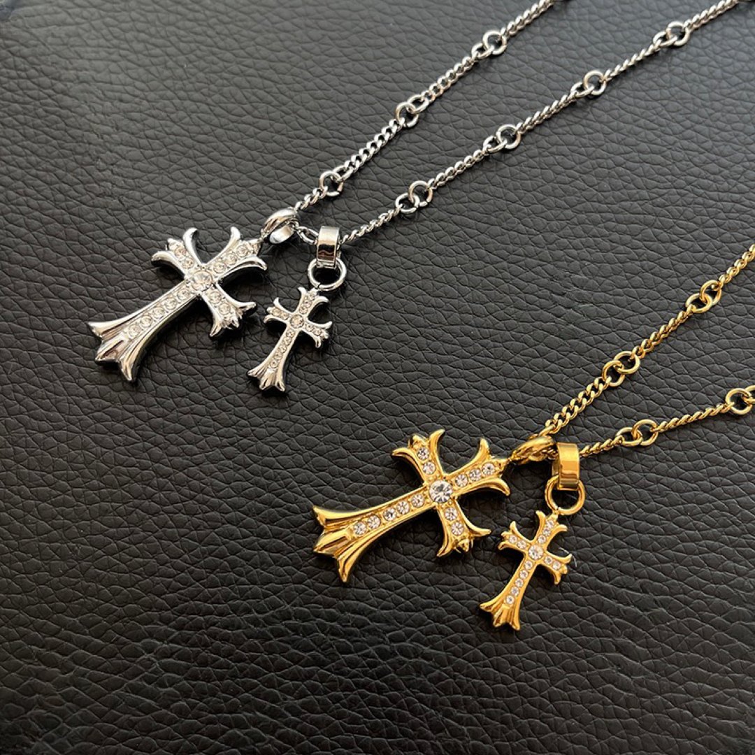 钛钢项链 高级感镶锆十字架项链个性百搭时尚轻奢情侣款简约项链