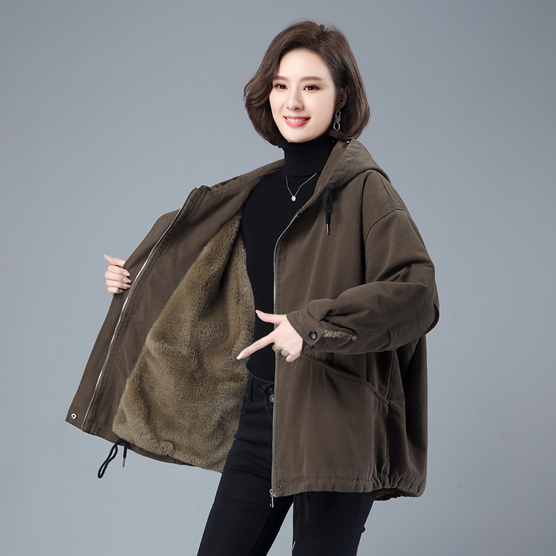加绒加厚派克服女士冬季新款中年胖妈妈大码宽松休闲保暖棉服外套