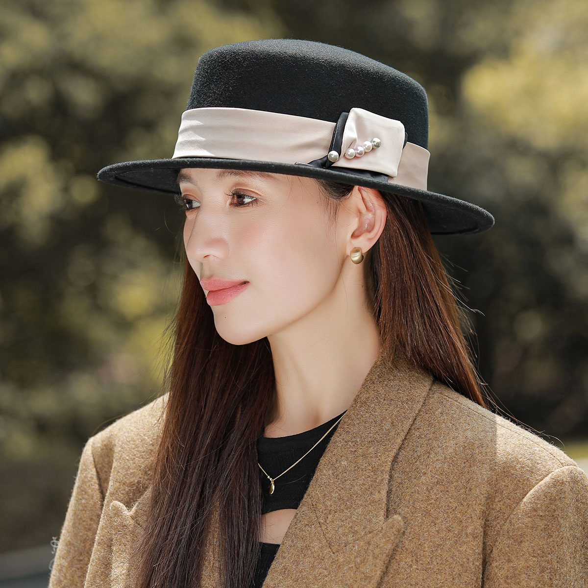 法式轻奢平顶羊毛呢礼帽女2023新款秋冬英伦名媛复古赫本爵士帽子