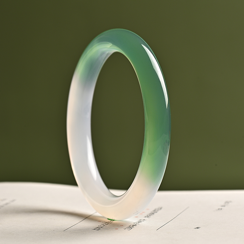 春黛绿 天然玉髓油青色手镯渐变色温柔显白玛瑙镯子美人镯饰品