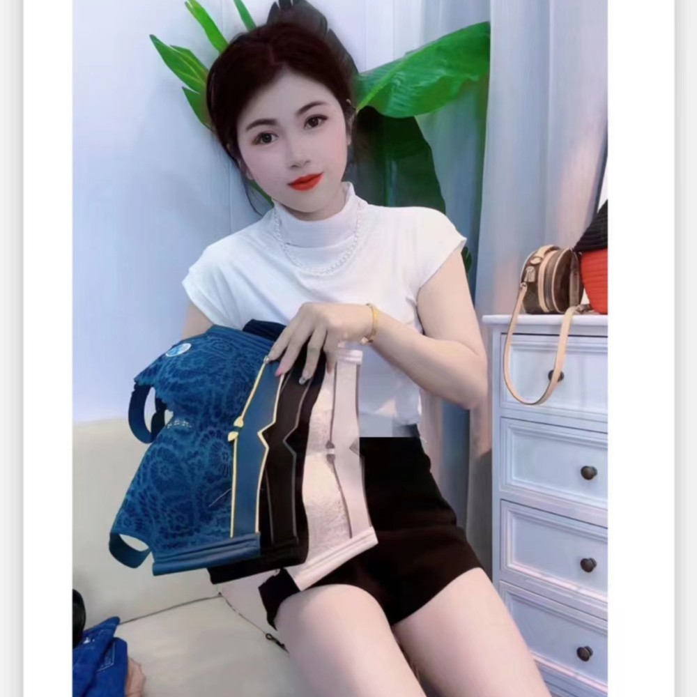 043李小姐家花边舒适衣