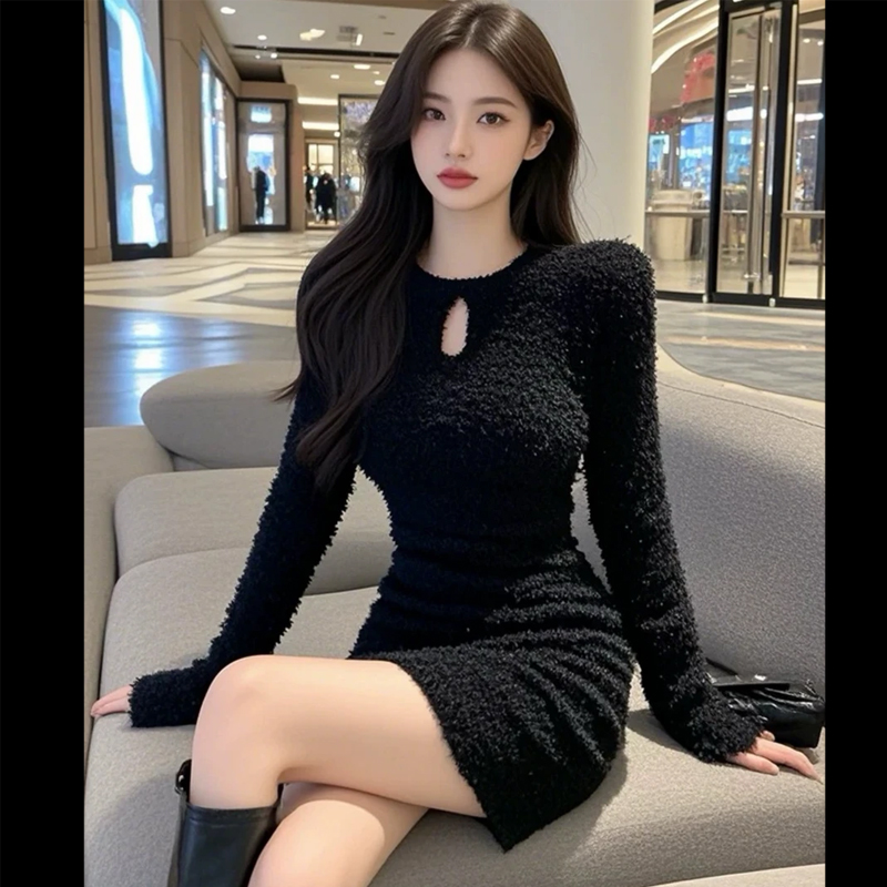 韩系纯欲风氛围感气质黑色修身显瘦打底连衣裙2024年韩系纯欲显瘦