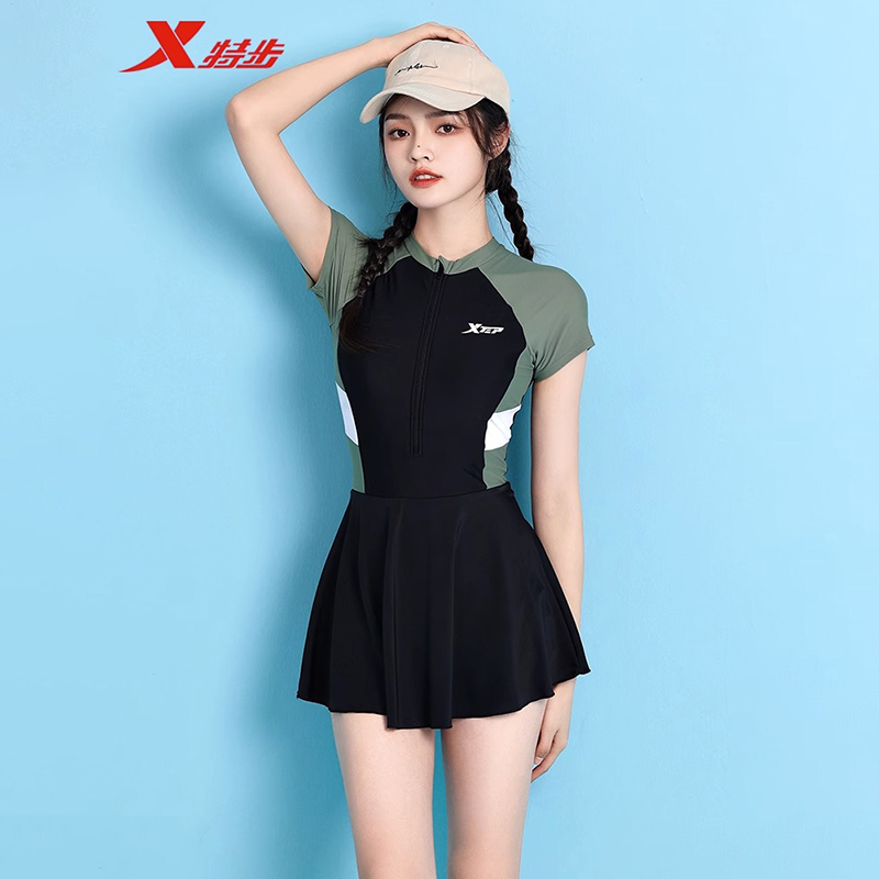 特步游泳衣女新爆款保守显瘦遮肉大码连体女士女款学生泡温泉泳装