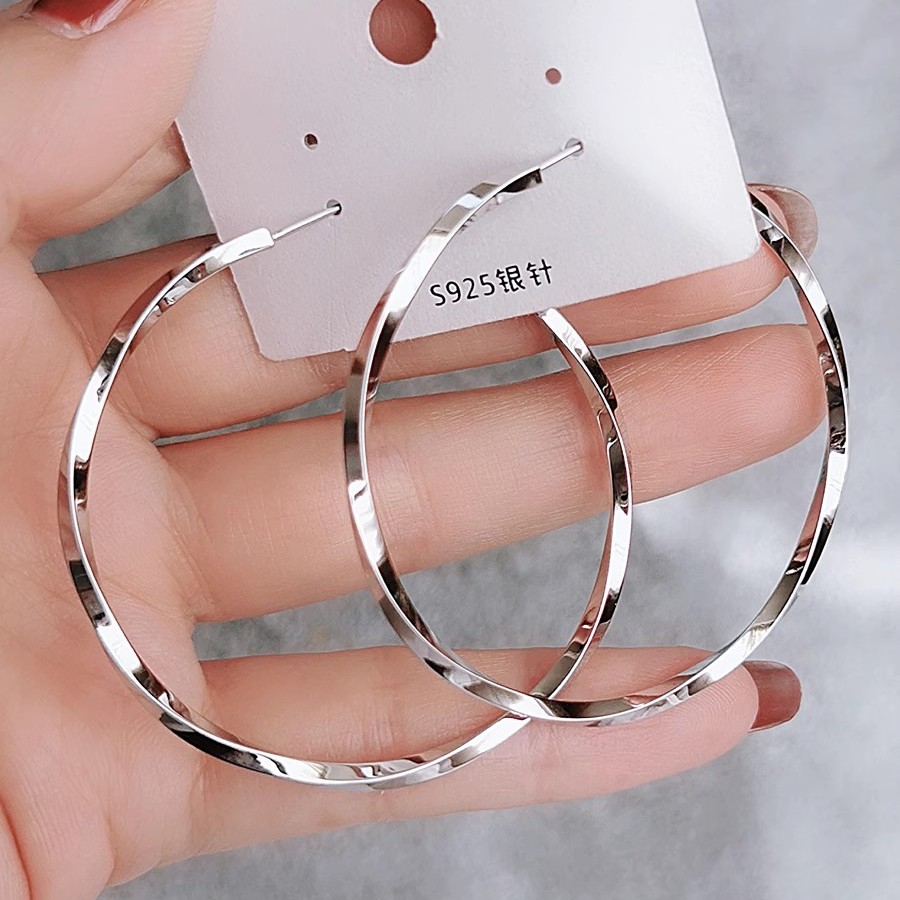 铜合金耳饰 s925银针气质大耳圈2023年新款个性圆圈耳环夸张耳饰