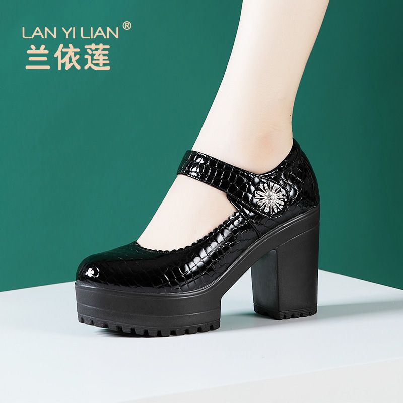 鳄鱼纹漆皮单鞋模特软牛皮厚底防水台粗跟旗袍秀专用走秀高跟鞋女
