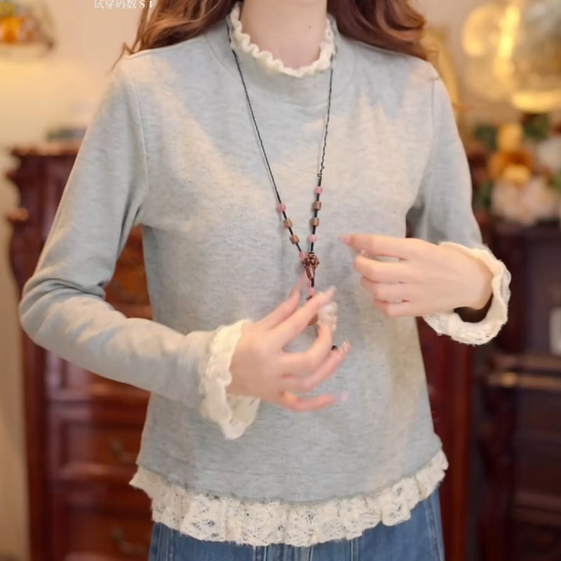 【竹声入画】港风复古加绒百搭蕾丝休闲针织打底衫LK2507138