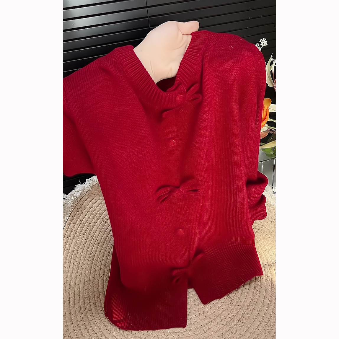 红色气质本命年针织衫女冬季2026新款时尚通勤显瘦长袖百搭毛衣
