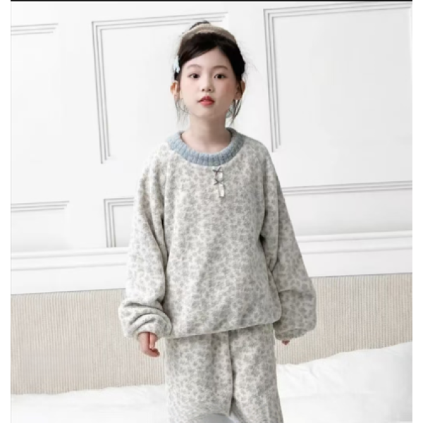 2025新款女童睡衣套装秋冬加厚儿童家居服加绒碎花可爱保暖两件套
