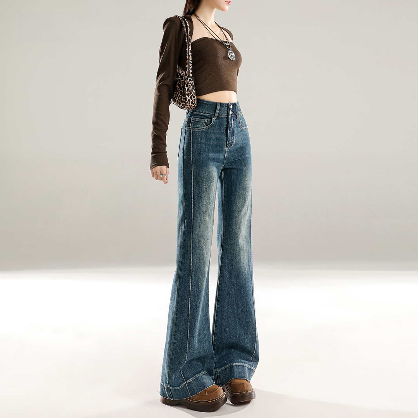 复古微喇牛仔裤女款爆款2025新款春秋慵懒风显瘦遮胯直筒阔腿裤子