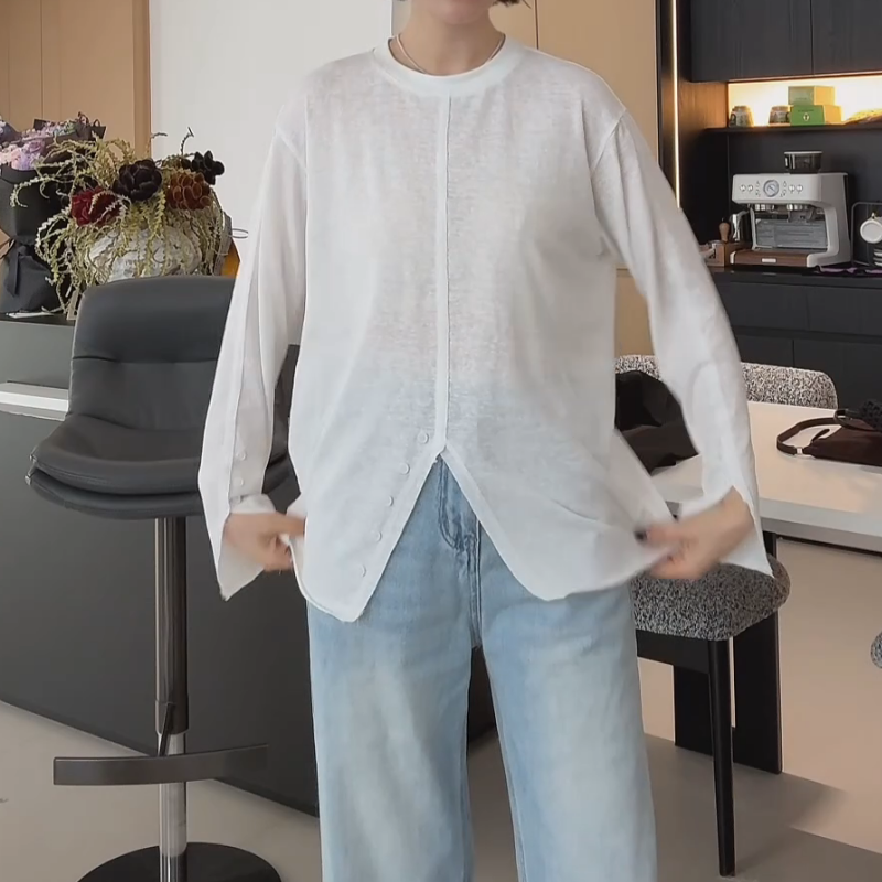 春季新款简约时尚百搭圆领长袖开叉设计感长袖T恤LK2501618