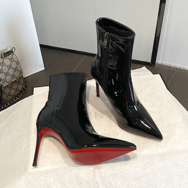 时尚侧拉链黑色红底高跟短靴女新款秋冬细跟尖头瘦瘦靴御姐漆皮