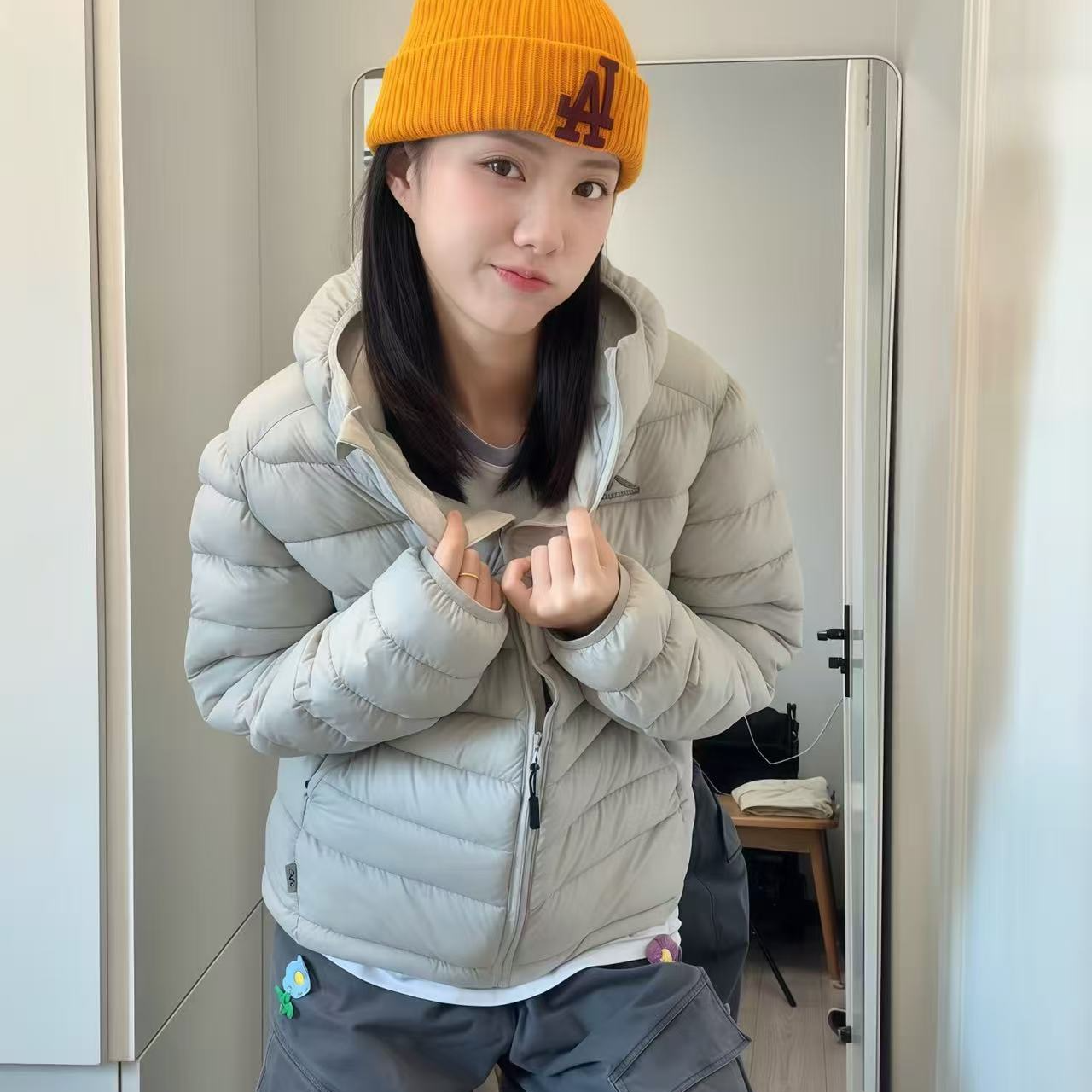 棉服情侣秋冬宽松云朵棉外套外套韩版棉衣连帽休闲贴标