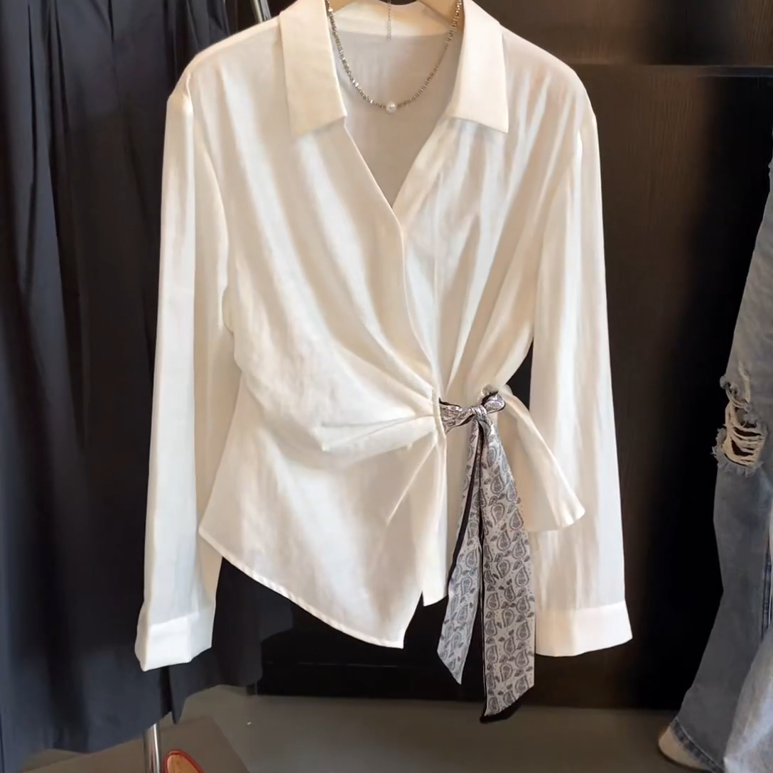 【季风信箱】岚韩版气质百搭斜襟丝巾绑带polo领长袖衬衫C6041