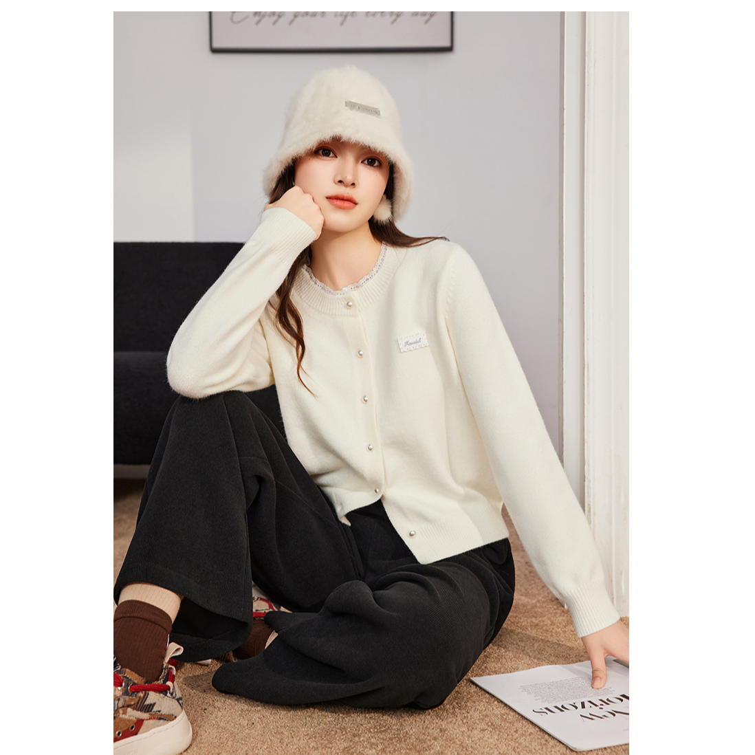 IEF/爱依服2025新款秋冬休闲毛针织衫开衫女时尚百搭短款毛织外套