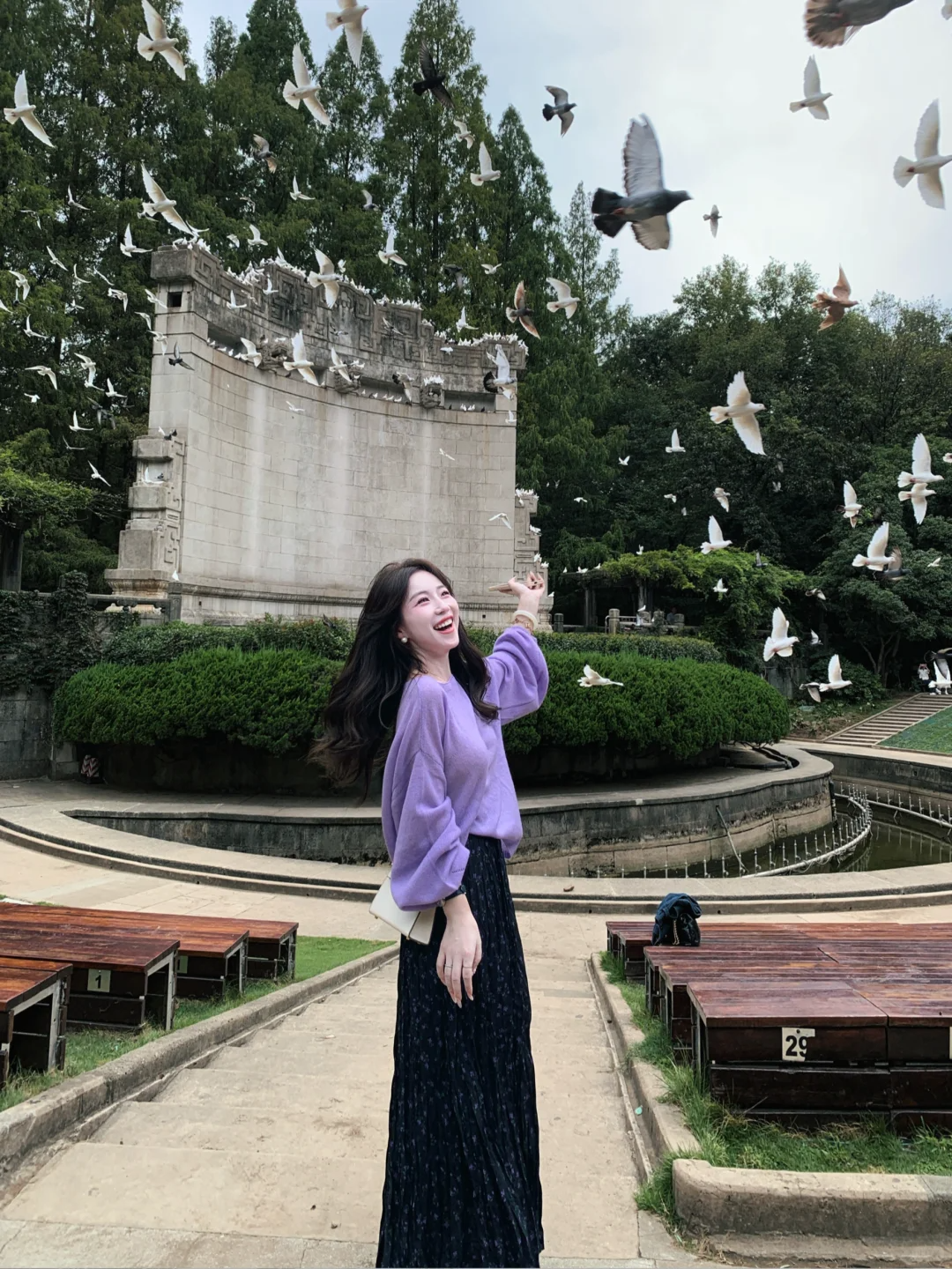 2025秋季新款韩系松弛感穿搭紫色圆领上衣搭配碎花裙气质两件套女