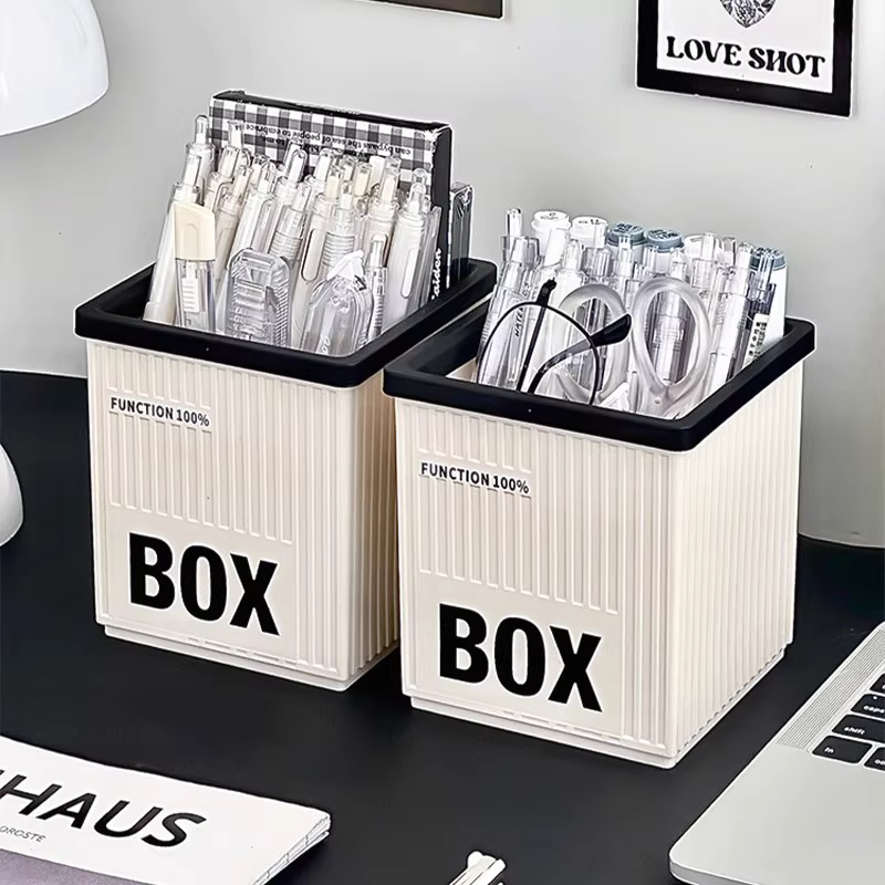 居家化妆品收纳盒桌面小文具整理盒化妆刷收纳桶办公室塑料笔桶XF