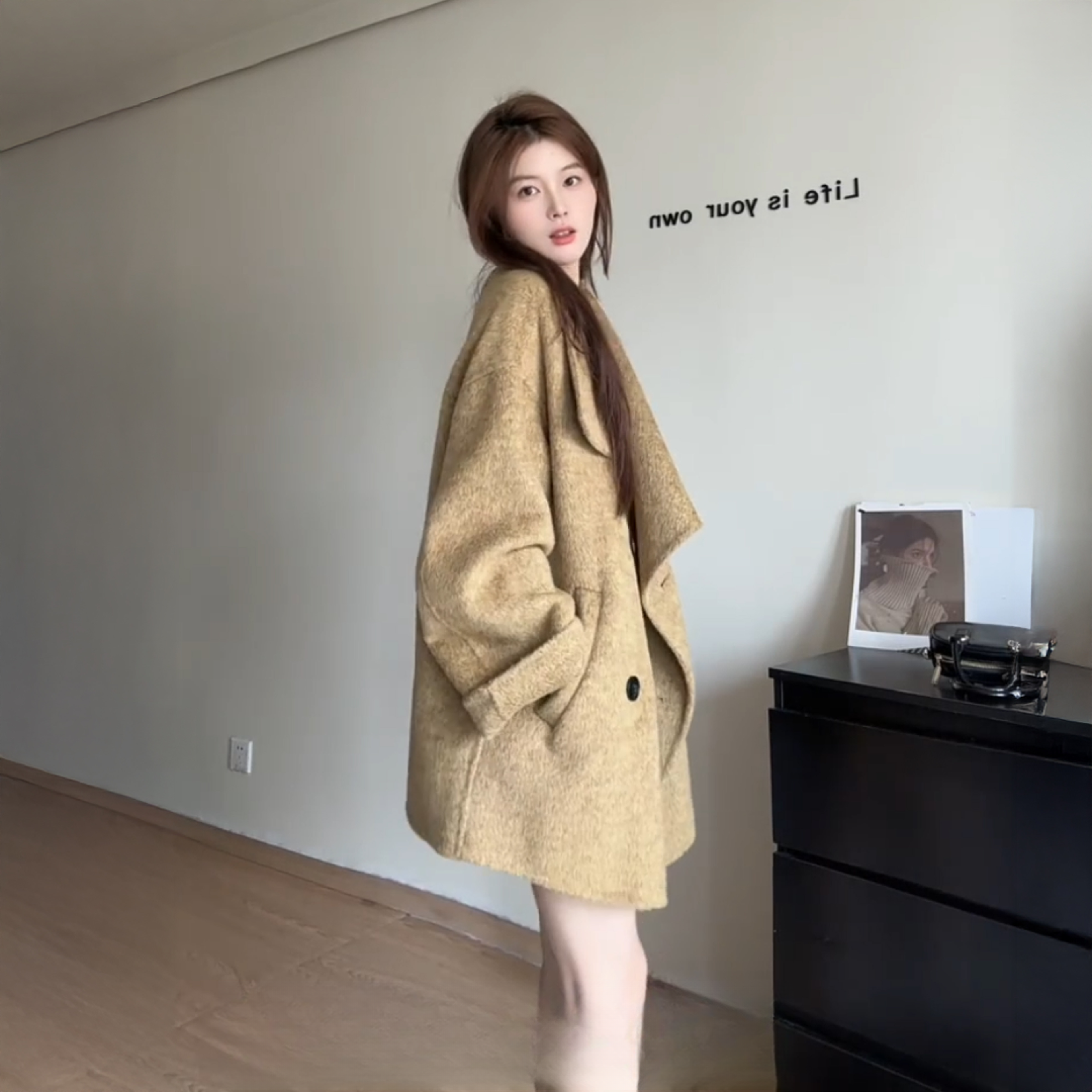 大翻领呢子大衣女2025秋季新款韩系小个子高级感气质百搭毛呢外套