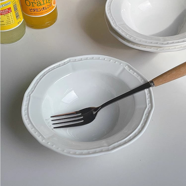 法式复古浮雕陶瓷高级感6英寸浮雕草帽碗家用釉下彩沙拉碗甜品碗