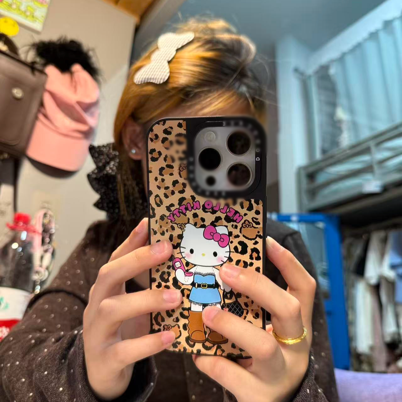 电话机kitty猫适用苹果17promax手机壳16Pro/15苹果iPhone14补妆1