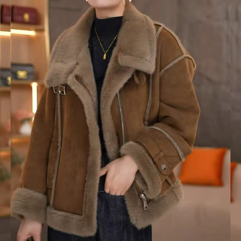 2025秋冬款立领防风皮毛一体女外套短款洋气拼接款上衣