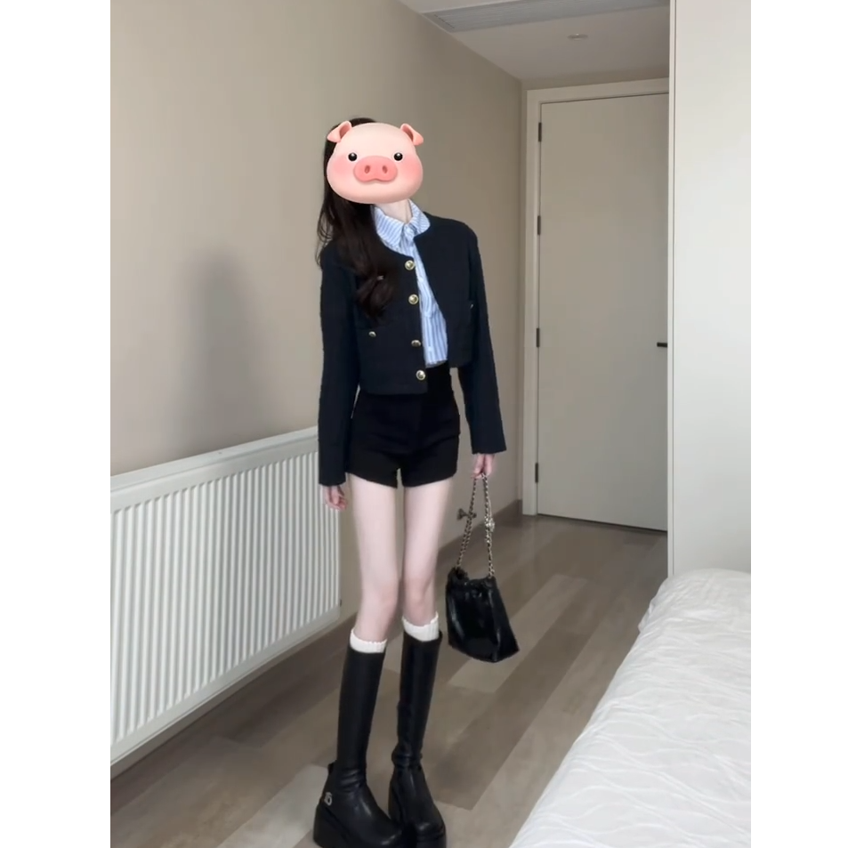 2025早秋新款学院风短款排扣外套叠穿宽松条纹长袖衬衫配高腰短裤