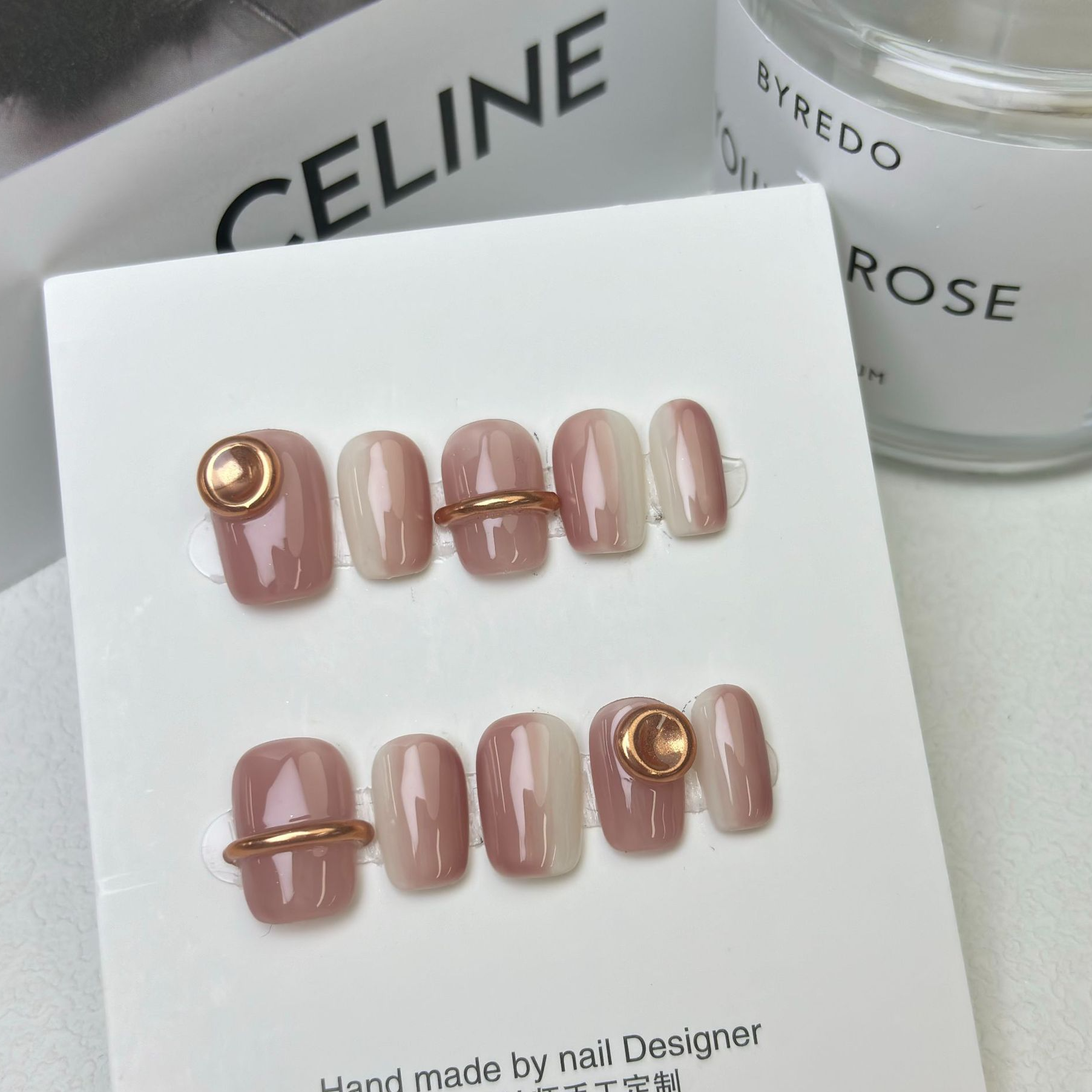 【桃桃乌龙】美学设计穿戴甲手工温柔纯欲极光可拆卸穿戴甲成品美甲