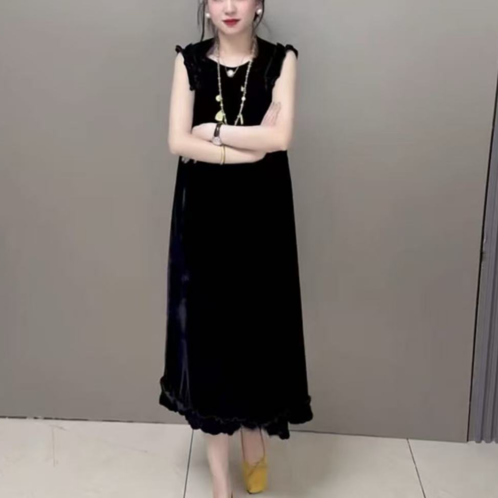 9195法式高级感气质木耳花边无袖丝绒百搭夏季2025纽扣连衣长裙