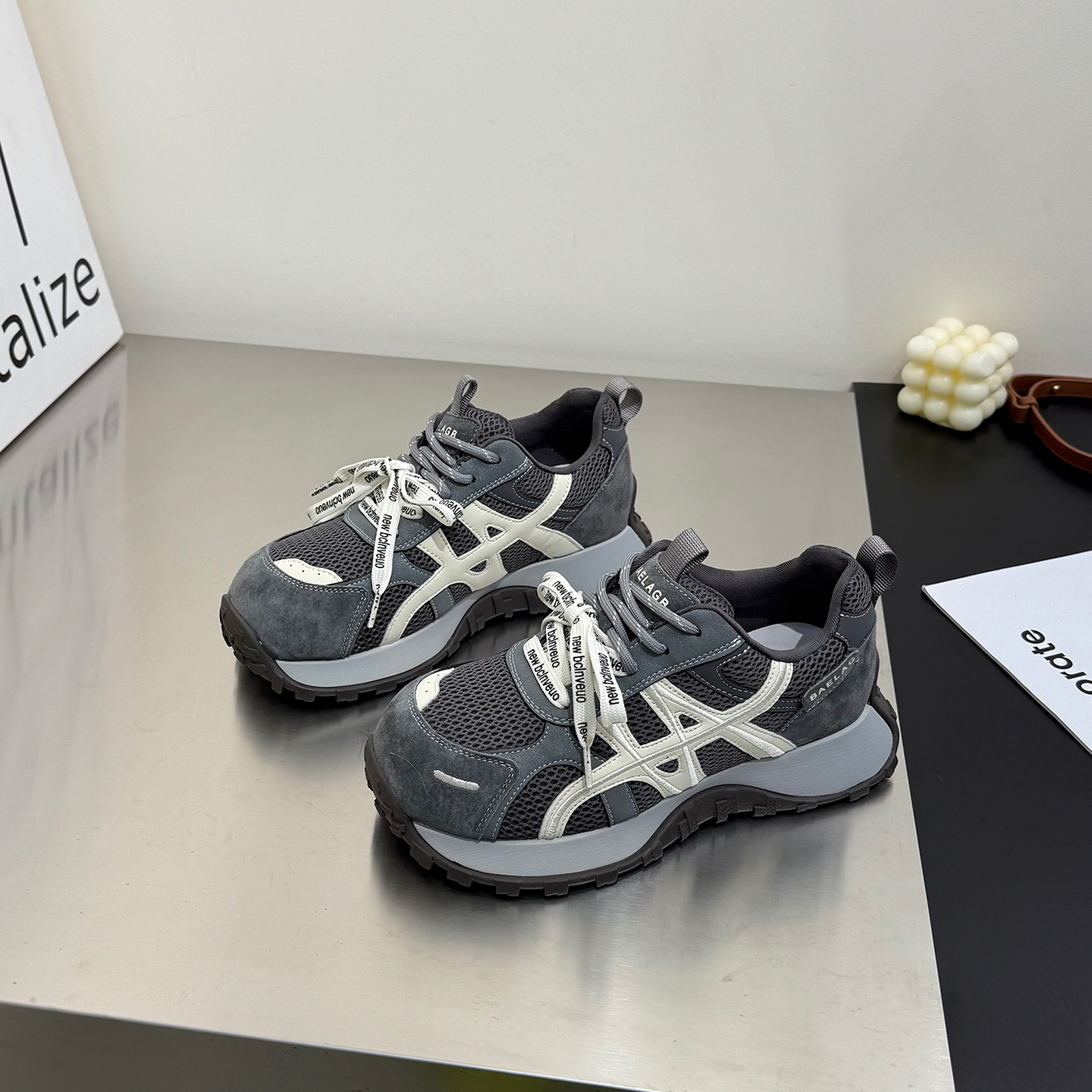 欧洲网面厚底丑萌老爹鞋女2025秋季新款双鞋带增高轻便休闲运动鞋