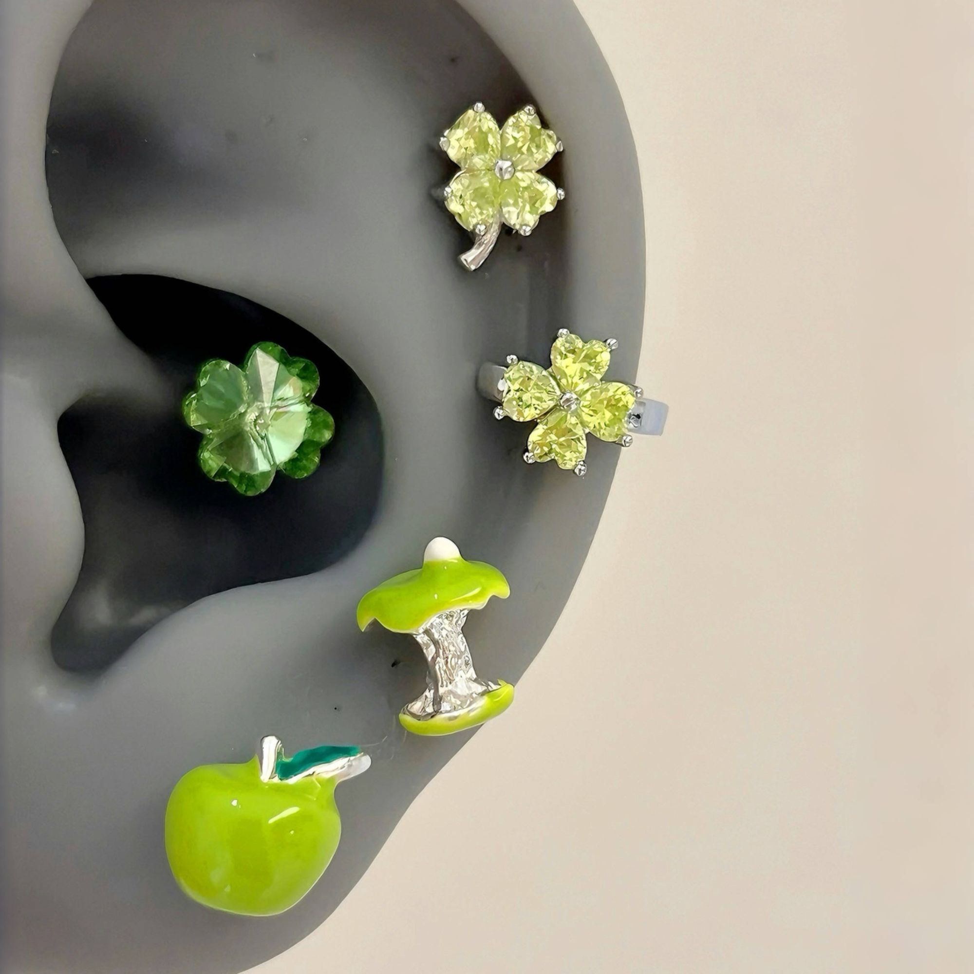 钛钢耳饰 青苹果夏日RINGRING商店绿色耳骨钉钛钢养耳耳钉