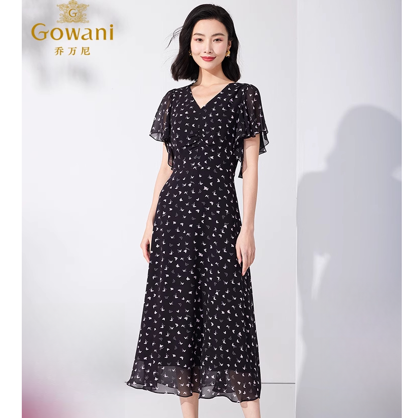 乔万尼真丝连衣裙2025夏季女士长裙V领修身气质高级感ET2E218501