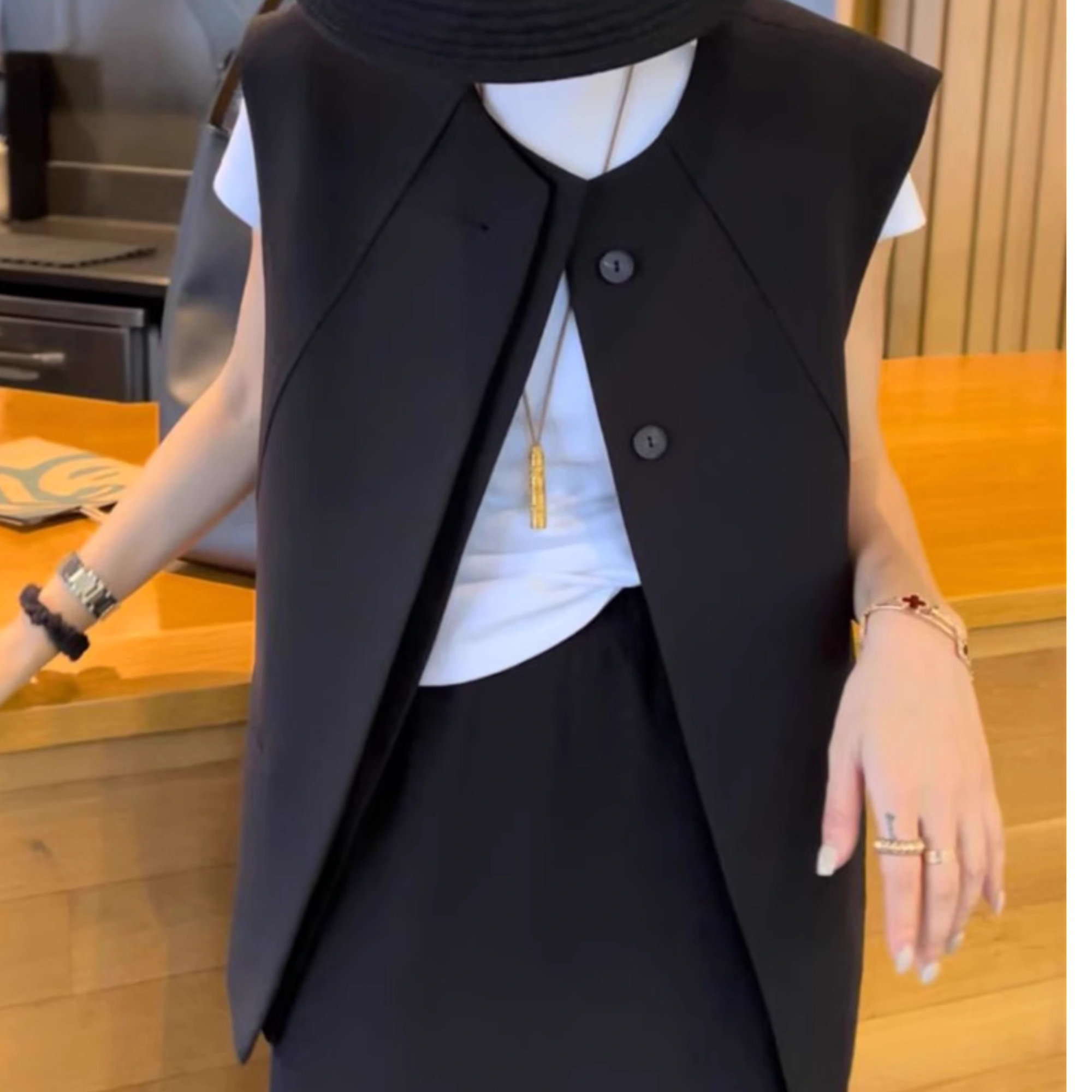 2025新款洋气马甲女外穿百搭春夏韩版西装女士显瘦马夹外套女春秋