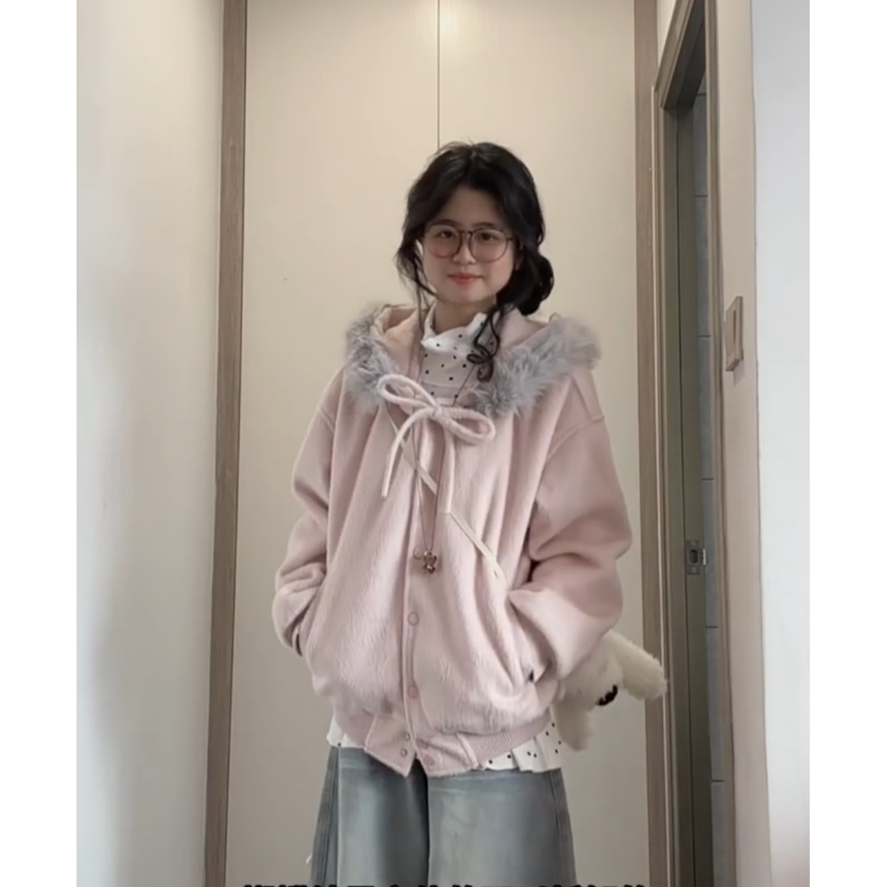 粉色毛领拼接连帽毛呢外套女秋冬宽松蝴蝶结温柔甜美夹棉保暖呢子