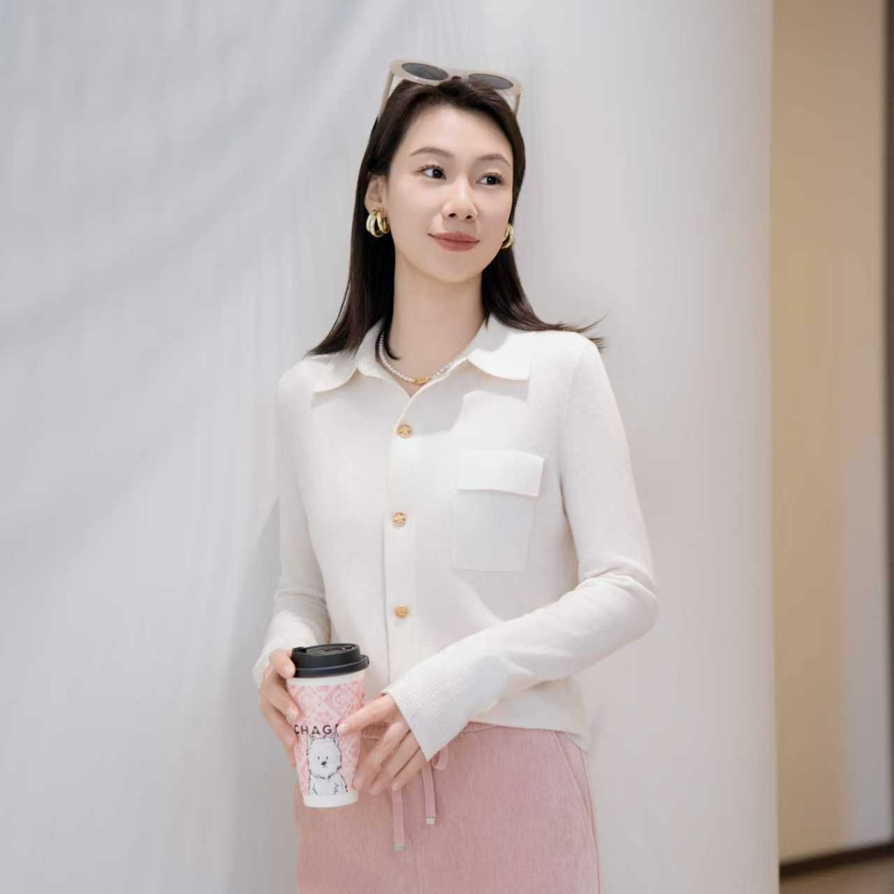 哥弟GIRDEAR新款翻领纯色打底长袖羊绒衫简约1499186