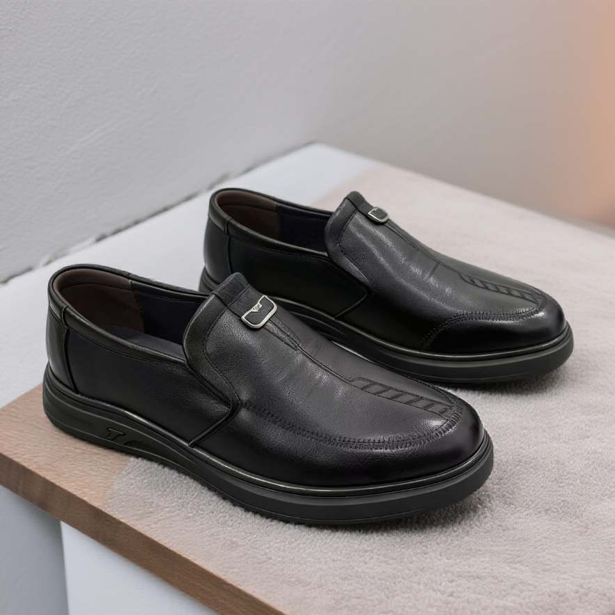 新款皮鞋中年爸爸鞋软底软皮春秋透气男士商务休闲鞋真皮男鞋630