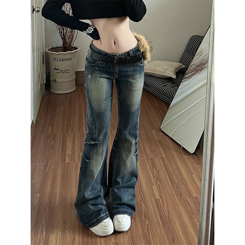 美式毛毛皮带低腰微喇牛仔裤裤子女款2026春季新款修身显瘦喇叭裤
