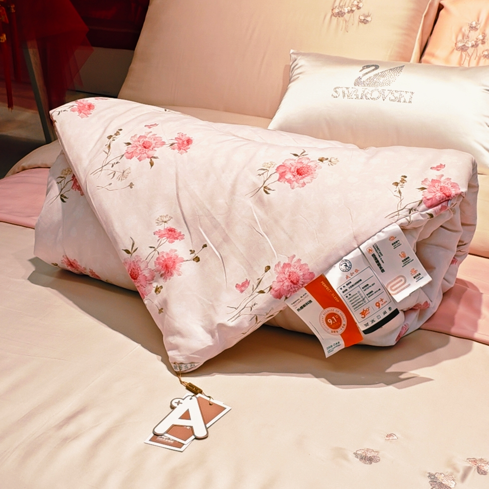 戚加依顺滑亲肤繁花春秋被