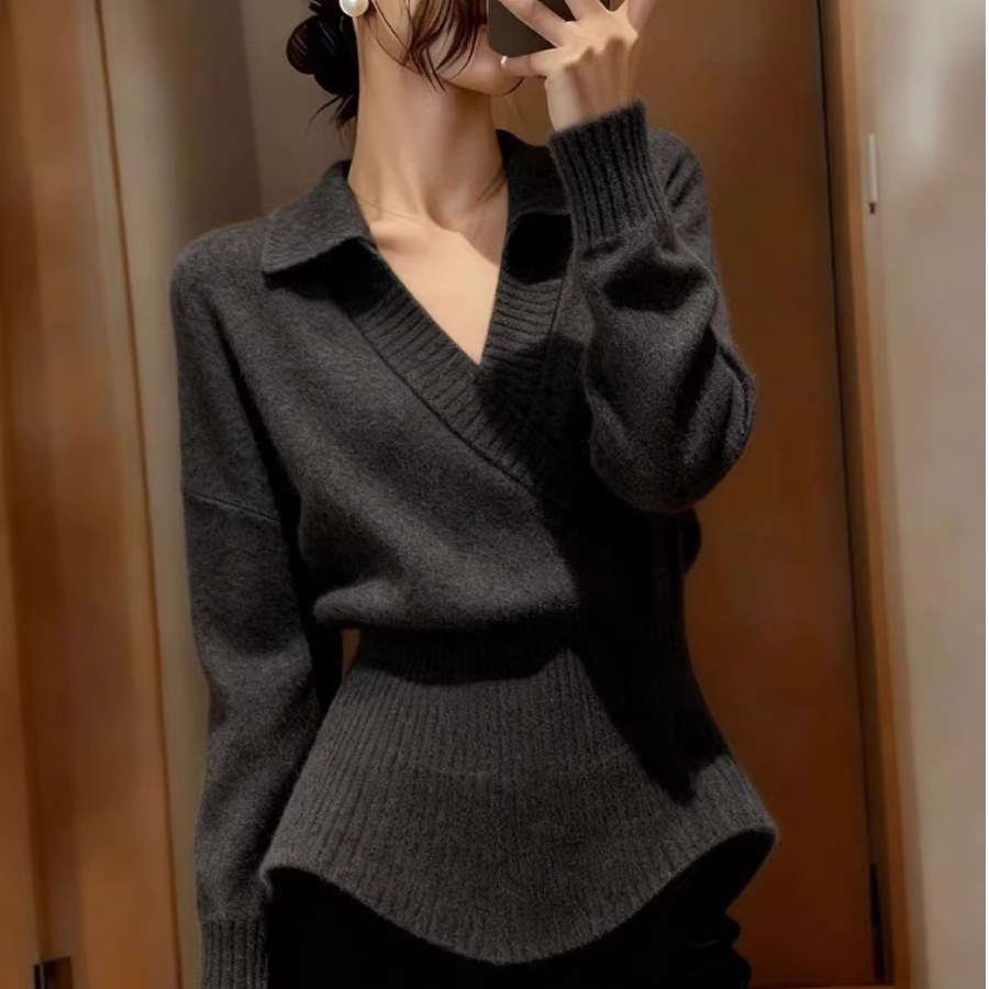 轻熟风收腰修身针织衫女秋冬新款高级感时髦气质潮流宽松百搭上衣