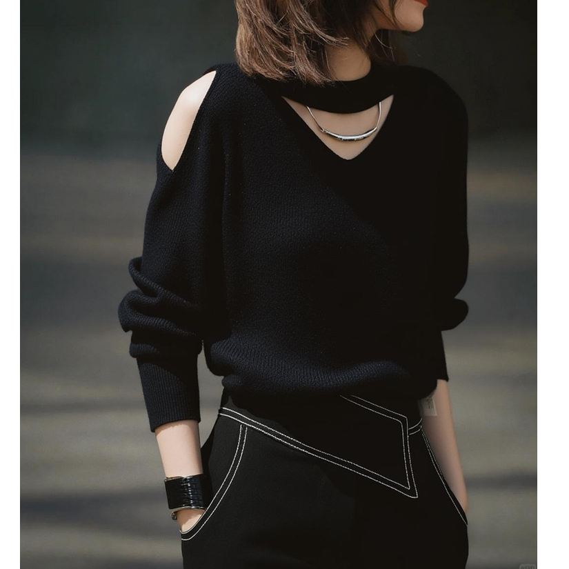 独特漂亮的黑色镂空长袖针织衫女早秋设计感绝美巨好看的露肩上衣