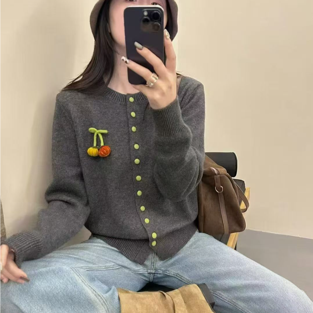 高级洋气小南瓜秋季新款时尚减龄圆领毛衣外套女百搭显瘦针织开衫