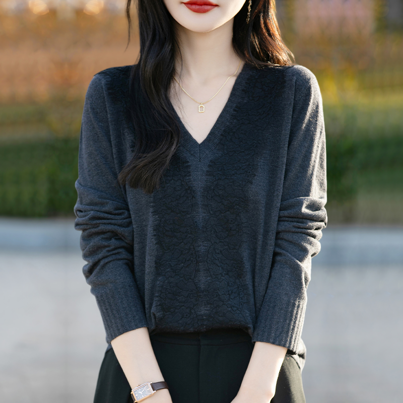 V领打底衫女洋气2025秋冬大码女装针织衫宽松新款显瘦百搭上衣