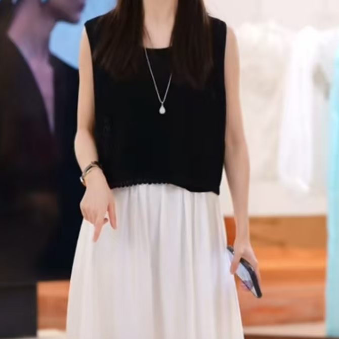 【玫瑰专属】夏季小短款镂空醋酸棉针织洋气百搭简约6612纯色无袖