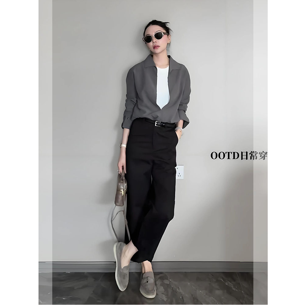 2025新款早秋穿搭一整套高端小香风灰色衬衫上衣黑色裤子两件套装