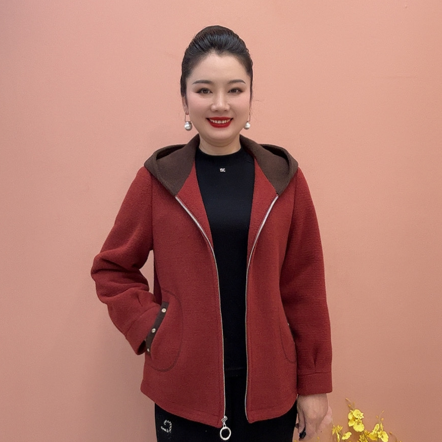 2025秋季新款拼色连帽 中年妈妈装休闲大码气质风衣外套