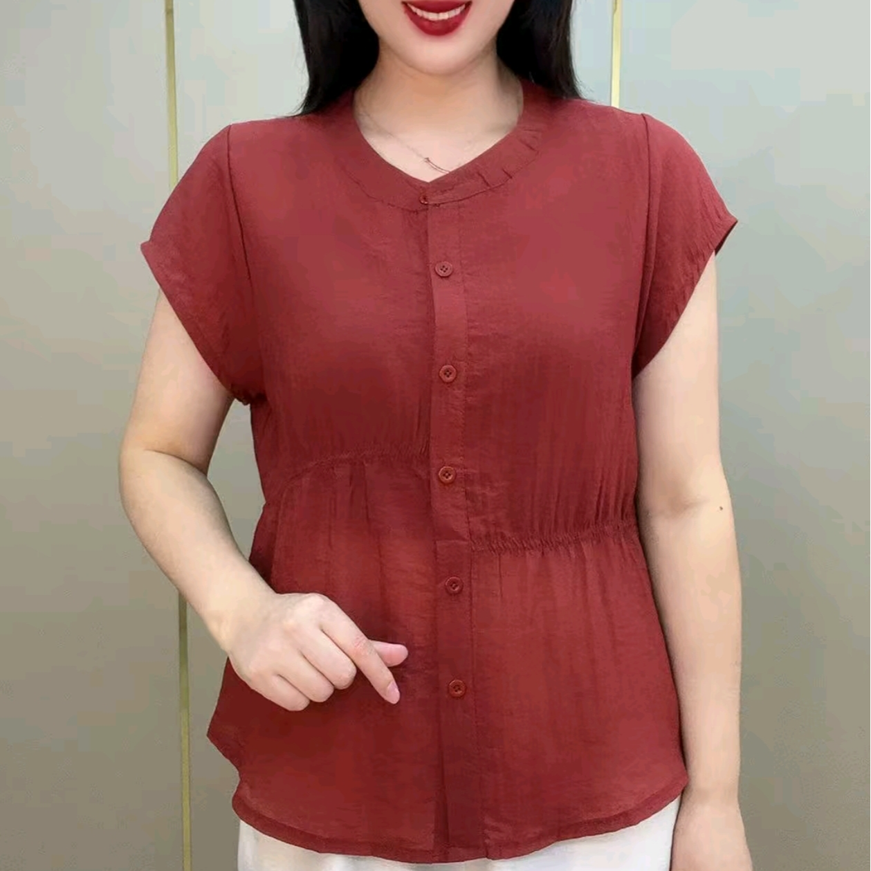 夏季女士装简约拼接短袖雪纺衫薄款褶皱圆领纯色妈妈减龄纽扣衬衫