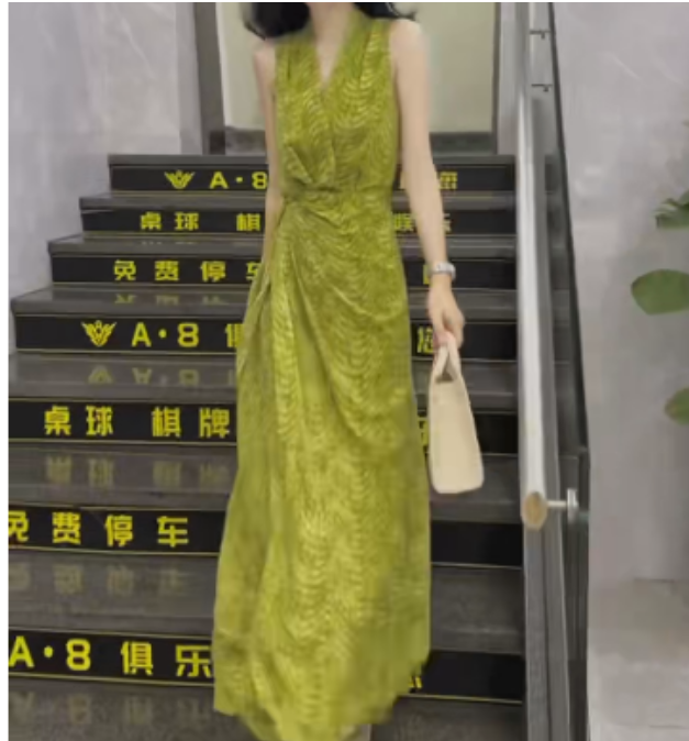 2025夏季时尚潮流百搭精品女装Moxk