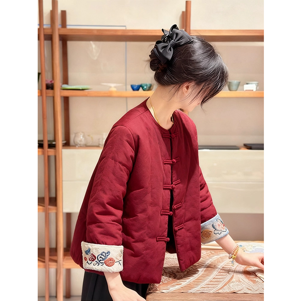 新中式国风盘扣棉服女装爆款2025冬季新款设计感小众外套保暖上衣