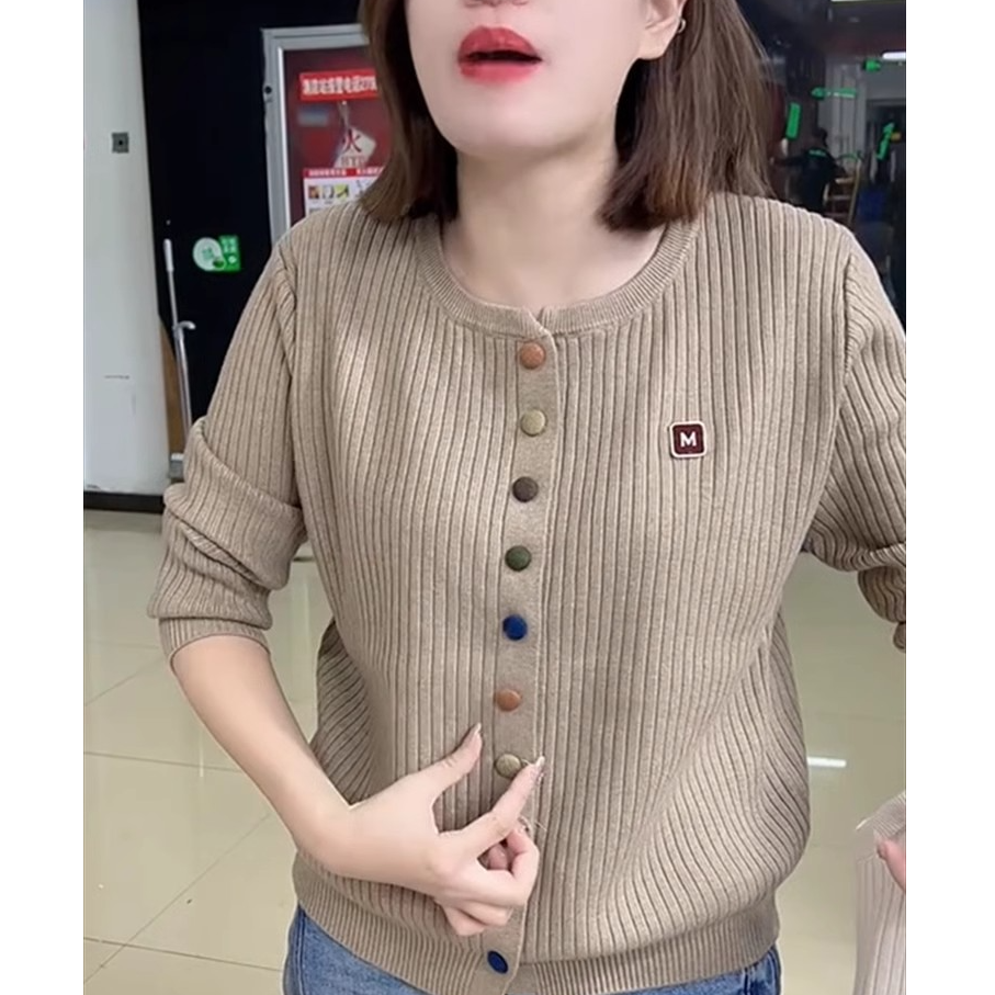 彩色扣休闲外套针织开衫女2025秋冬新款法式流行减龄纯色毛衣外套