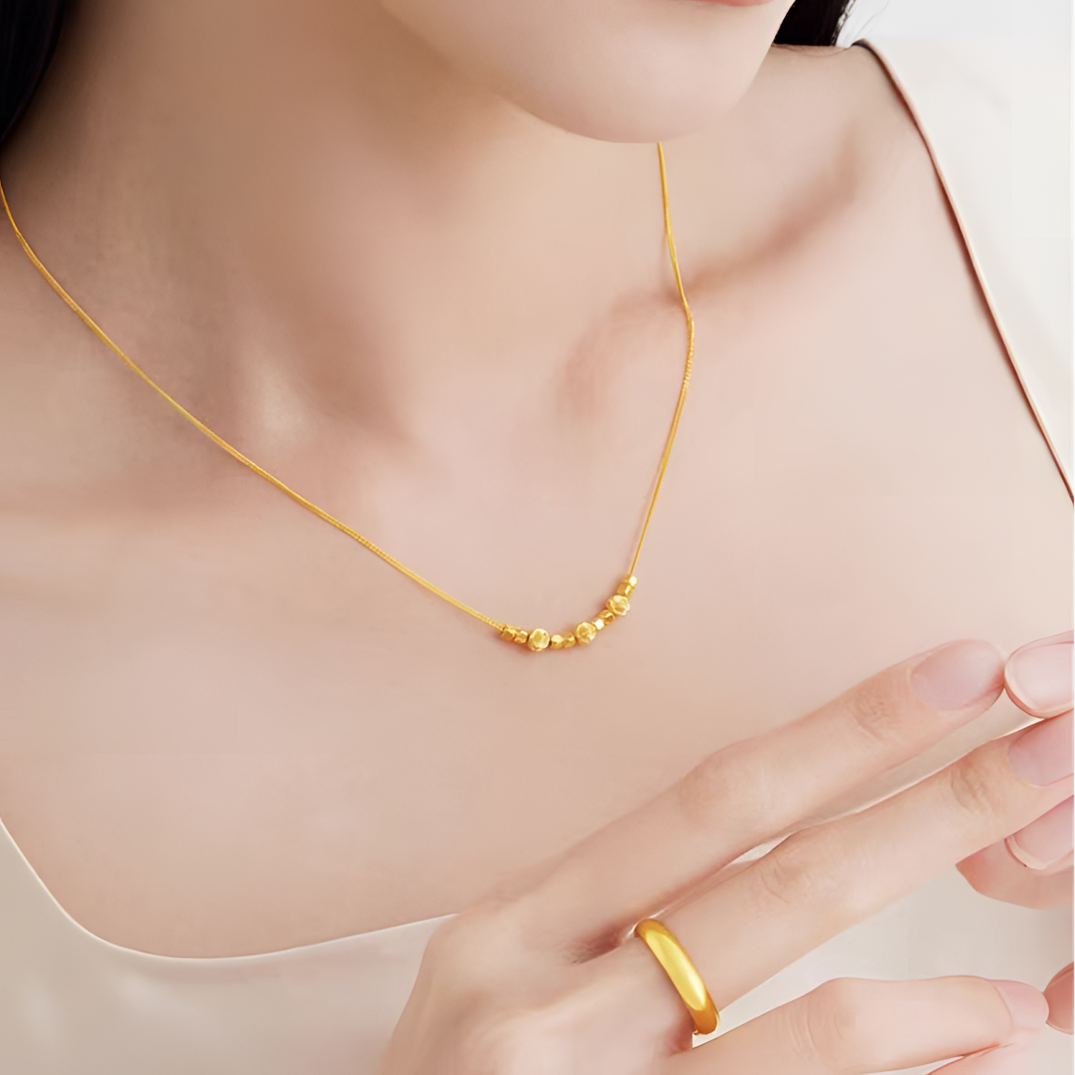 钛钢项链 不掉色蹦迪珠小方糖项链女时尚轻奢饰品