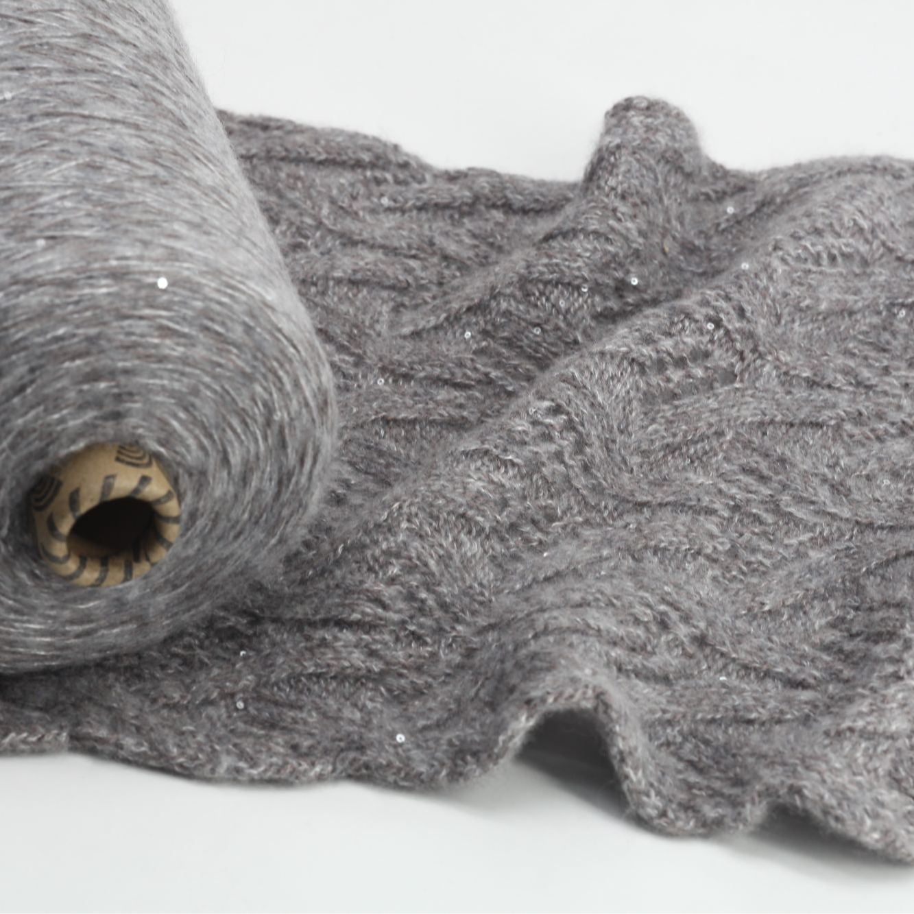 弦线物语珠光瑾55%桑蚕丝45%山羊绒（300克）手工编织毛线家用绒毛